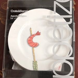 Set of 6 Crate and barrel tidbits appetizer plates 6.5” no chips or cracks